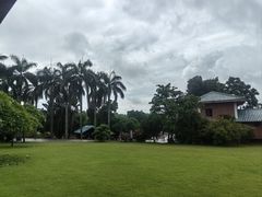 -侯臣咖啡文化村