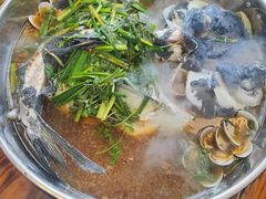 -侠成水上农庄(工业大道店)