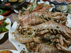 -覃记海鲜美食餐厅