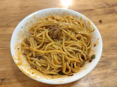 素椒杂酱面-明红蹄花(糍粑店街店)