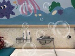 -戊辰亲子游泳俱乐部