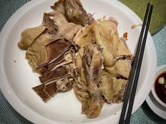 原只胡椒猪肚煲农庄鸡-七寸飝大饭店(马场店)