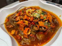秘制水煮牛肉-香港新发烧腊茶餐厅(书城店)