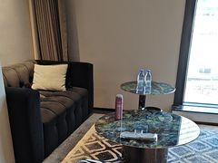 -万泊酒店(长沙五一广场国金中心店)