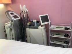 -斐尔国际皮肤管理中心