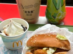 -麦当劳(宝山大厦店)