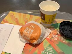 -麦当劳(外高桥DT店)