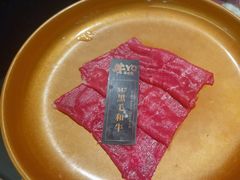 -牛YO寿喜烧·铁板烧和牛火锅自助(市府恒隆店)