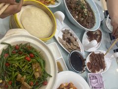 -大鸭梨烤鸭店(金顶街店)