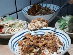 -红猪卤肉饭(大西洋美食城店)