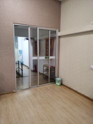 -苗医生专业祛痘·皮肤管理
