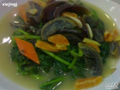 上汤菠菜-红鼻子桂林米粉(金唐新光界店)