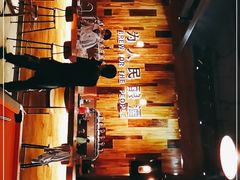 -圣徒精酿美式餐厅saints brewing(裕华万达步行街店)