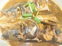 家焖鱼头泡饼-鼎好家常菜(天桥店)