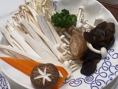 -田园肥牛府(二十四桥店)