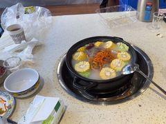 -九寨沟特色牦牛肉汤锅