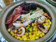 四拼煲仔饭-崖口煲仔饭