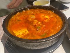 泡菜汤-本家韩国烤肉(青岛万象城店)