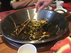-红牌美蛙鱼头火锅(万辉国际广场店)