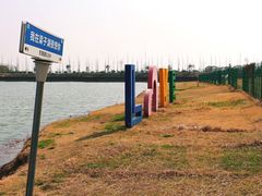 -梁子湖东篱老屋生态庄园
