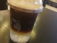 -瑞幸咖啡(巴黎春天陕西路店)