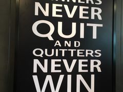 -肯德基(尖岭万达店)