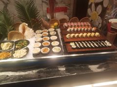 -岷山饭店-芝芝自助餐厅