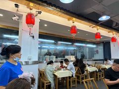 -笨罗卜浏阳菜馆(太平街店)