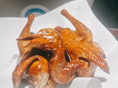 招牌乳鸽-虾饺妹·粤式茶餐厅(荟聚店)