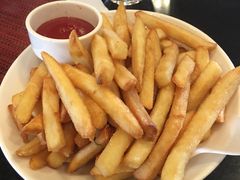 -WOLFGANG PUCK KITCHEN & BAR(迪士尼小镇店)
