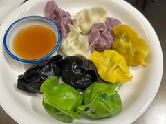 五味海鲜水饺拼盘-东莱馋房(陆家嘴店)