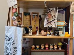 -SAFARI COFFEE