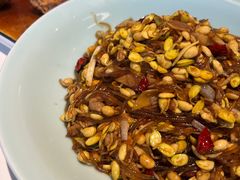 黄豆芽炒粉丝-梅飞酒家(名辉豪庭店)