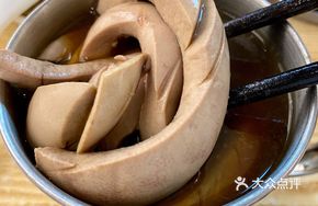 Pork Kidney Stew in Clay Pot (Signature)