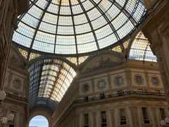 -文艺复兴百货(米兰大教堂广场店)