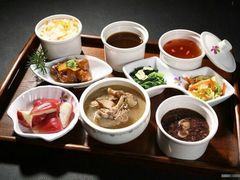 -爱月宝月嫂·育儿嫂(哈尔滨总店)