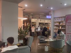 -十月日记高端孕妈妈摄影(黄金大厦店)