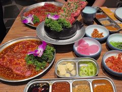 -明洞阿姨·韩式酱蟹烤肉·创意料理(三元桥店)