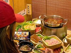 -独食火锅·半米屋台(直营总店)
