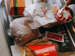 -麦当劳(滨河路DT店)