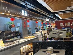 -遇上西雅图多融合海鲜自助餐厅(中房金谊广场店)