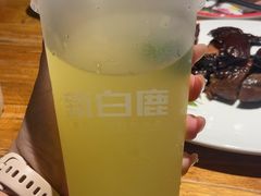 -新白鹿餐厅(银泰西湖文化广场店)