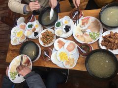 -桥香园过桥米线(国贸店)