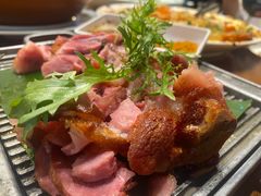 -老滇山寨•云南特色菜•地方菜•民族风情歌舞表演(金碧店)