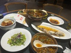 -鲁菜根·泰安菜(万达店)