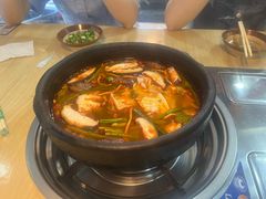 -钱摊摊安顺夺夺粉火锅(宏大广场店)