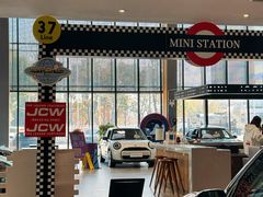 -上海普陀宝诚MINI4S店(红柳路店)