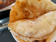 -周老三跷脚牛肉·全牛火锅(非遗传承店)