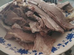 -吾穆勒蓬灰牛肉面·清真(北滨河中路店)