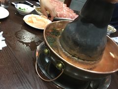 -楼外楼大刀肉传统火锅居(幸福街店)